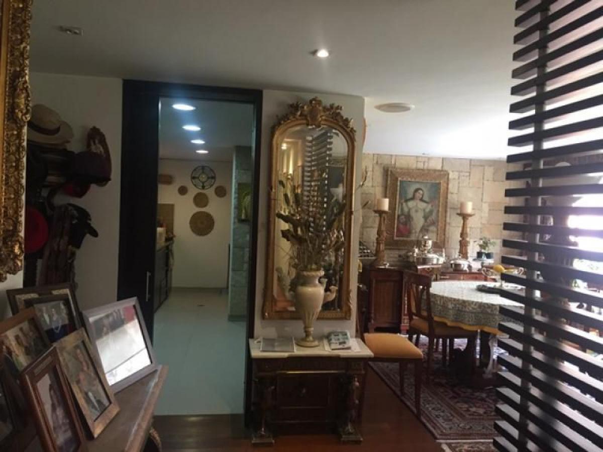 3 bedrooms House in Bogota, Colombia No. 11624