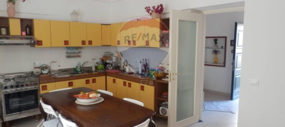 Дом с 11 спальнями в Модика, Италия № 352234 4