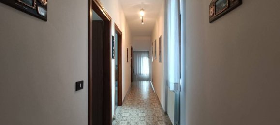 6 Schlafzimmer Villa in Pettoranello del Molise, Italy, Nr. 267079 23