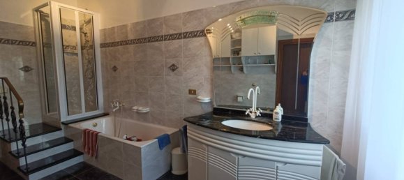 6 Schlafzimmer Villa in Pettoranello del Molise, Italy, Nr. 267079 17