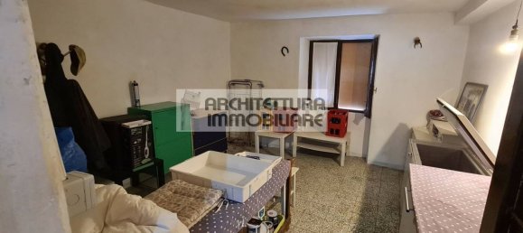 5 rooms Apartment in Varazze, Italy No. 258474 10