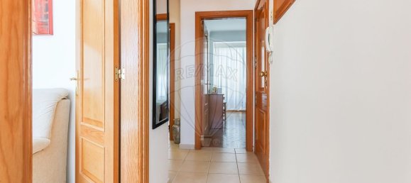 2 Schlafzimmer Doppelhaus in Oeiras, Portugal, Nr. 81596 17