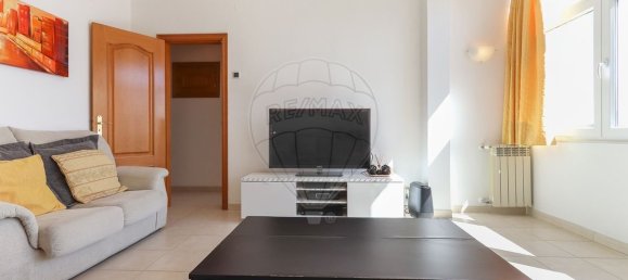 2 Schlafzimmer Doppelhaus in Oeiras, Portugal, Nr. 81596 3
