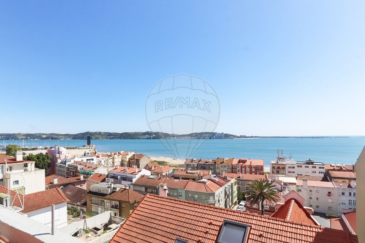 2 Schlafzimmer Doppelhaus in Oeiras, Portugal, Nr. 81596