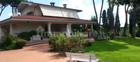 5 bedrooms Villa in Rome, Italy No. 250916 8