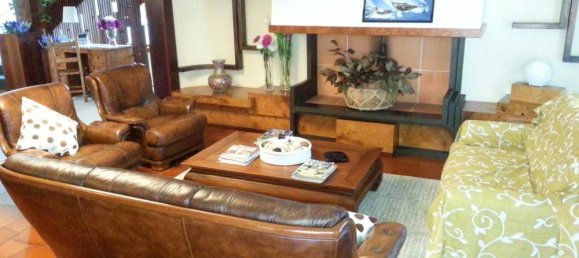 5 bedrooms Villa in Rome, Italy No. 250916 19