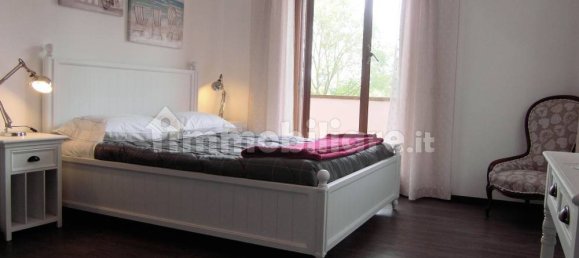 5 bedrooms Villa in Rome, Italy No. 250916 17