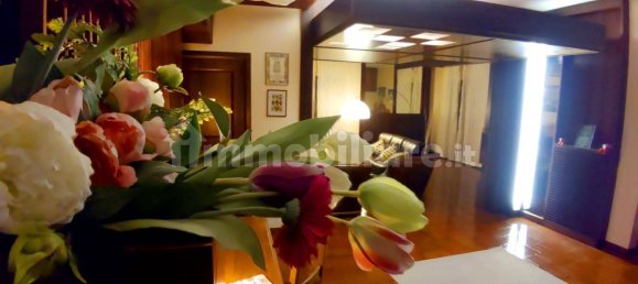 5 bedrooms Villa in Rome, Italy No. 250916 20