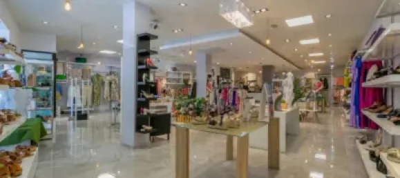 285m² Commercial property in Maracena, Spain No. 181221 20