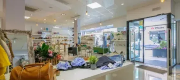 285m² Commercial property in Maracena, Spain No. 181221 18