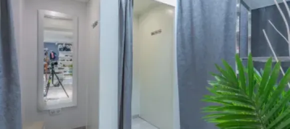 285m² Commercial property in Maracena, Spain No. 181221 11