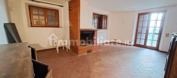 4 bedrooms Villa in Cortona, Italy No. 124720 11