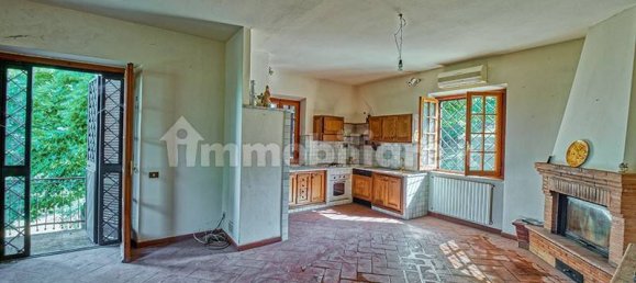 4 bedrooms Villa in Cortona, Italy No. 124720 13