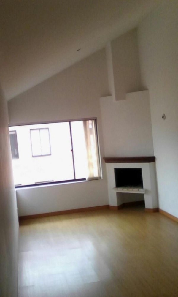 Casa T3 em Bogota, Colombia N.º 12074