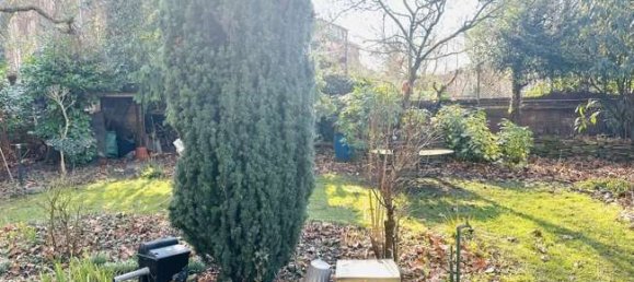 Дом с 2 спальнями в Дуйсбург, Германия № 112570 4