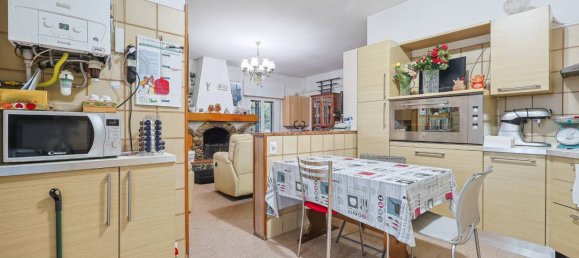 2 bedrooms Apartment in Casalecchio di Reno, Italy No. 86381 16