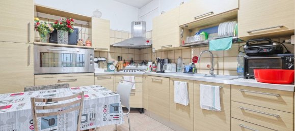 2 bedrooms Apartment in Casalecchio di Reno, Italy No. 86381 2