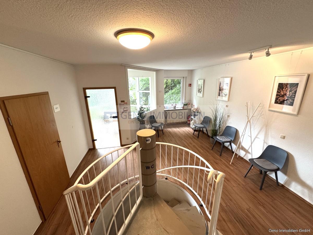 Офис с 4 комнатами в Эссен, Германия № 295241