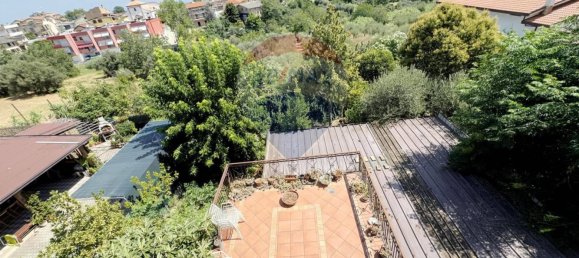 6 غرف نوم منزل في Lanciano, Italy رقم 288437 11