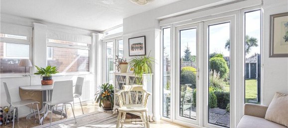 3 bedrooms House in Twickenham, United Kingdom No. 8480 7