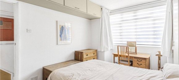 3 bedrooms House in Twickenham, United Kingdom No. 8480 20