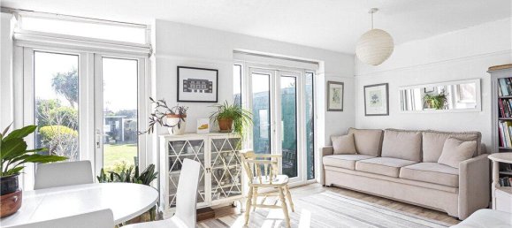 3 bedrooms House in Twickenham, United Kingdom No. 8480 6