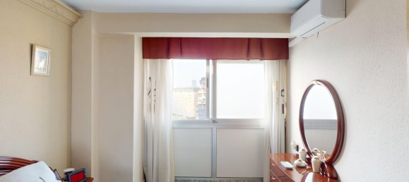 3 bedrooms Apartment in Valencia, Spain No. 140159 10