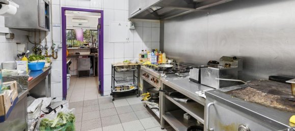 90m² Commercial property in Albufeira, Portugal No. 268991 2