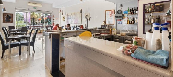 90m² Commercial property in Albufeira, Portugal No. 268991 7