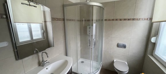 5 Schlafzimmer Gebäude in La Fere, France, Nr. 92359 3