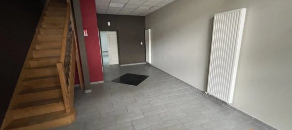 5 Schlafzimmer Gebäude in La Fere, France, Nr. 92359 18