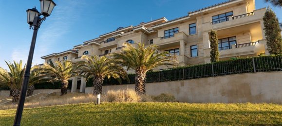 4 Schlafzimmer Wohnung in Sabuntschu, Azerbaijan, Nr. 1384 7