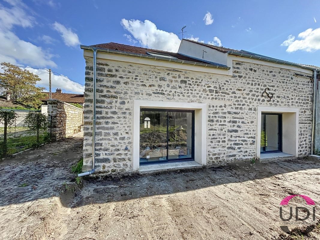 2 غرف نوم فيلا في Noisy-sur-Ecole, France رقم 175086