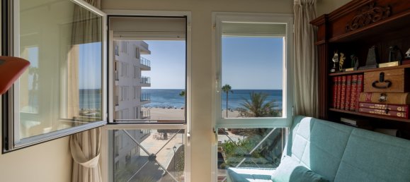 Квартира с 3 спальнями в Эстепона, Испания № 20347 2