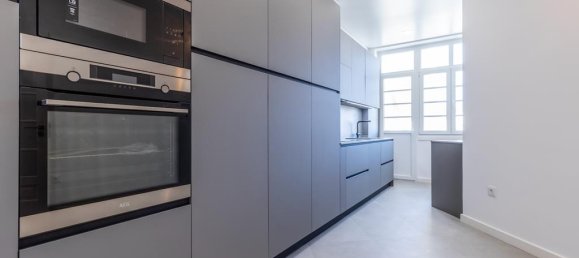 4 bedrooms Apartment in Lisbon, Portugal No. 104968 8