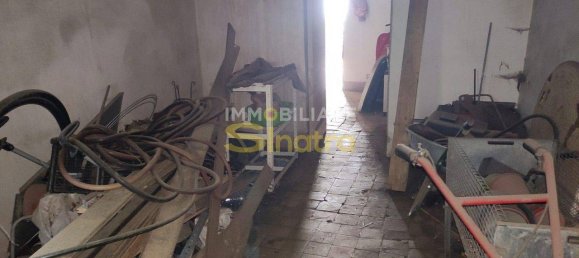 3 bedrooms House in Belpasso, Italy No. 48514 25