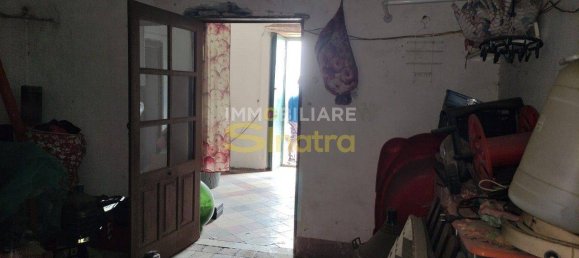 3 bedrooms House in Belpasso, Italy No. 48514 23