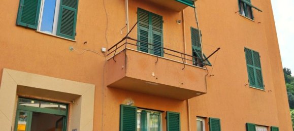 3 rooms Apartment in Genoa, Italy No. 261381 7