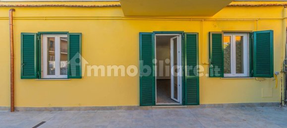 2 bedrooms House in Rome, Italy No. 343405 23