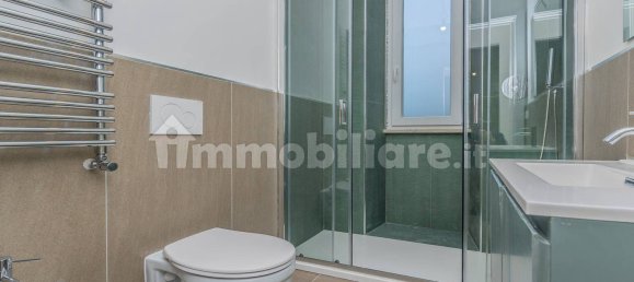 2 bedrooms House in Rome, Italy No. 343405 7