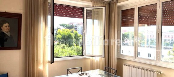 Apartamento de 2 dormitorios en Rome, Italy No. 350519 2