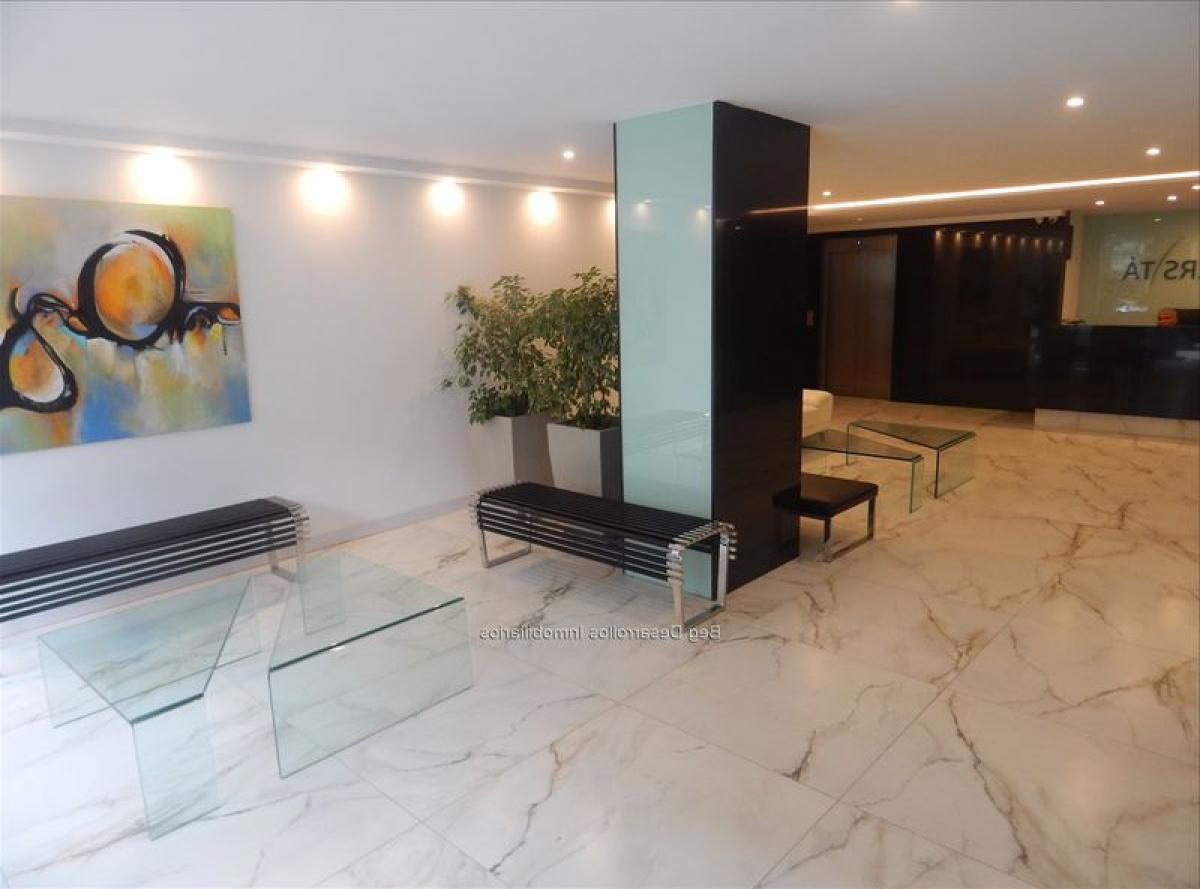 Studio in Montevideo, Uruguay No. 1985