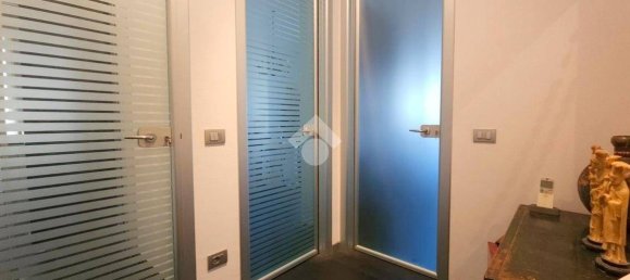 2 bedrooms Villa in Rodigo, Italy No. 263563 16