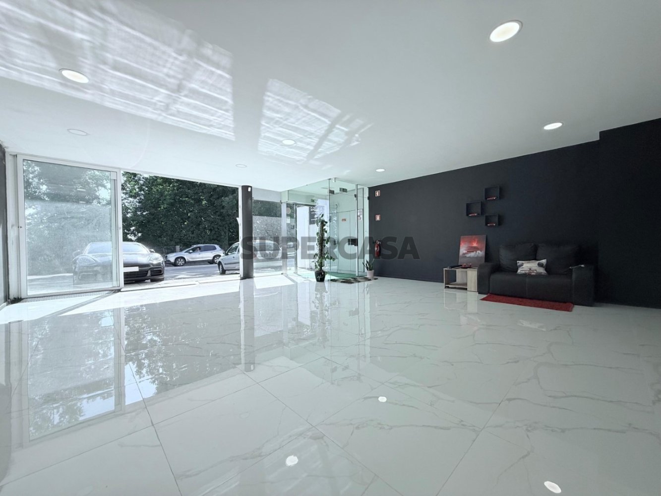 Gewerbliche Immobilie in Mozelos, Portugal 181m², Nr. 221319