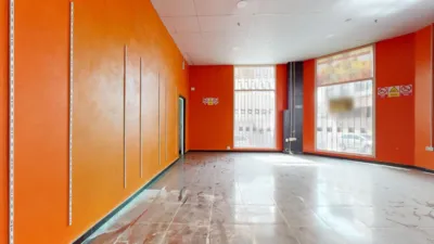 100m² Commercial property in Las Palmas De Gran Canaria, Spain No. 93939