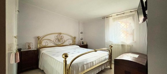 5-Zimmer Haus in Fonte Nuova, Italy, Nr. 79341 25