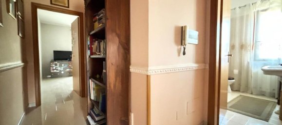 5-Zimmer Haus in Fonte Nuova, Italy, Nr. 79341 23