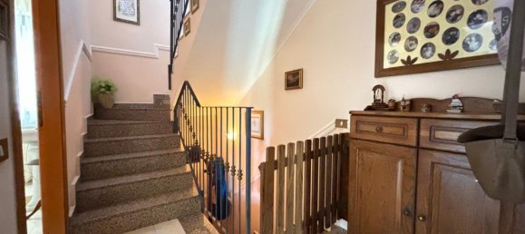 5-Zimmer Haus in Fonte Nuova, Italy, Nr. 79341 13