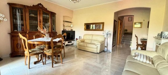 5-Zimmer Haus in Fonte Nuova, Italy, Nr. 79341 5