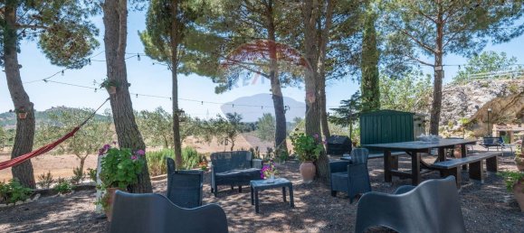 4-Zimmer Villa in Caltagirone, Italy, Nr. 77709 12